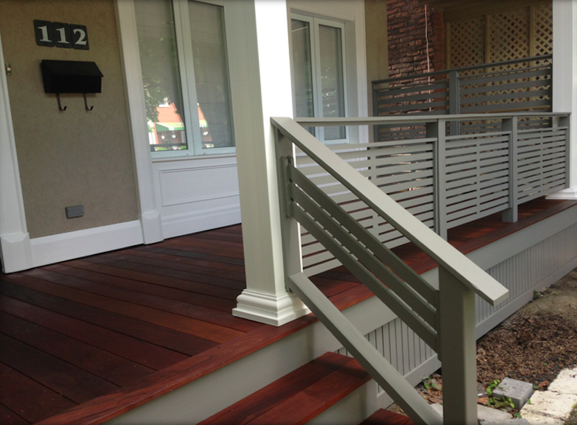 Latte%20and%20croissant